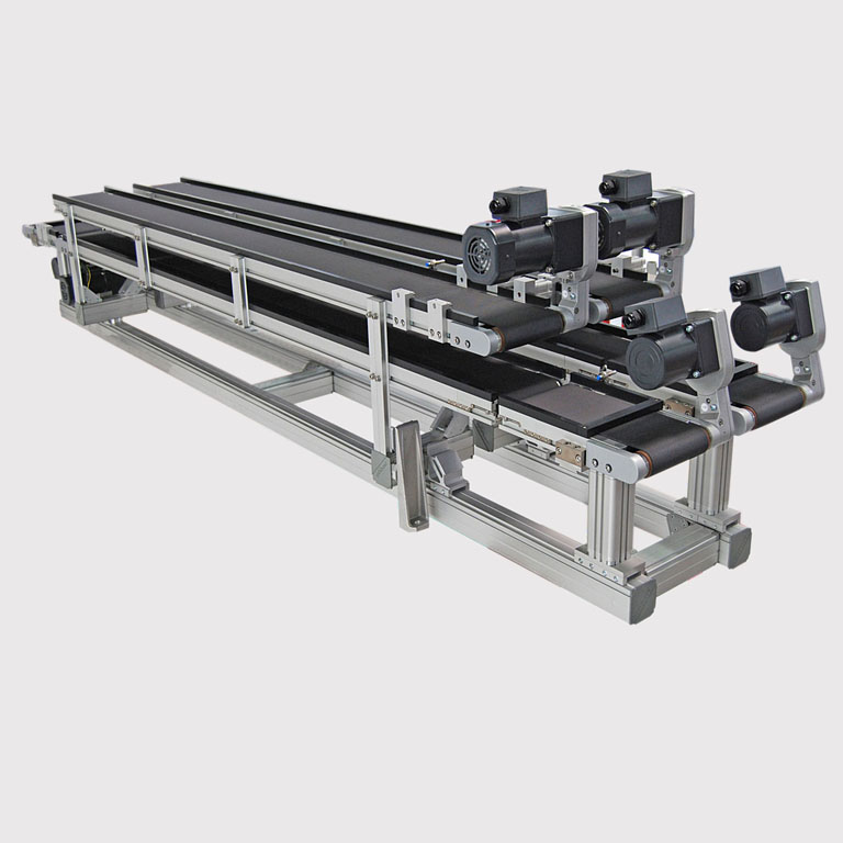 Umlaufsystem mit Puffer aus Basic-Transportbändern. - Circulation system with a buffer builtb with basic conveyors.